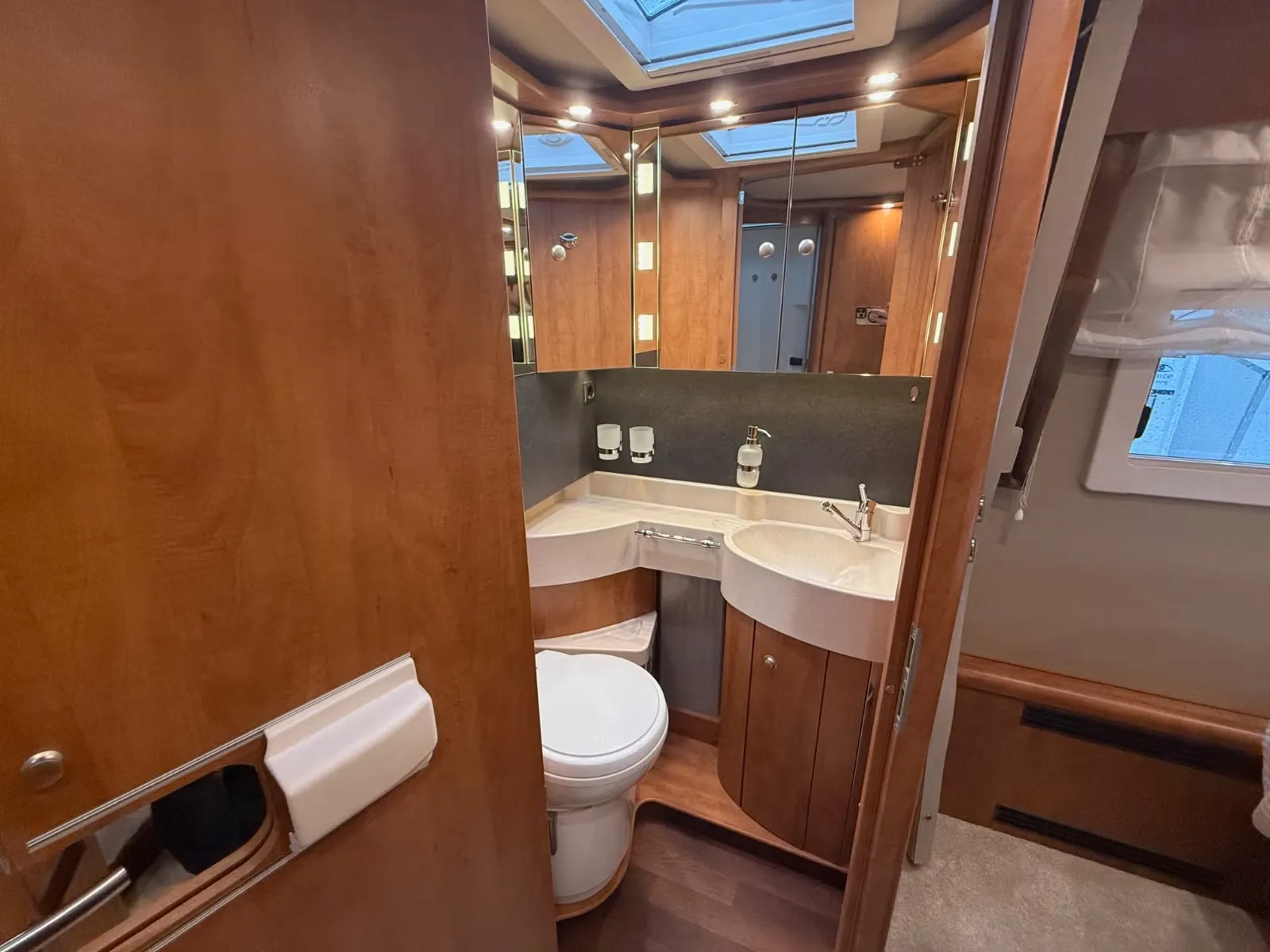 Carthago Chic C-Line XL 5.8Q