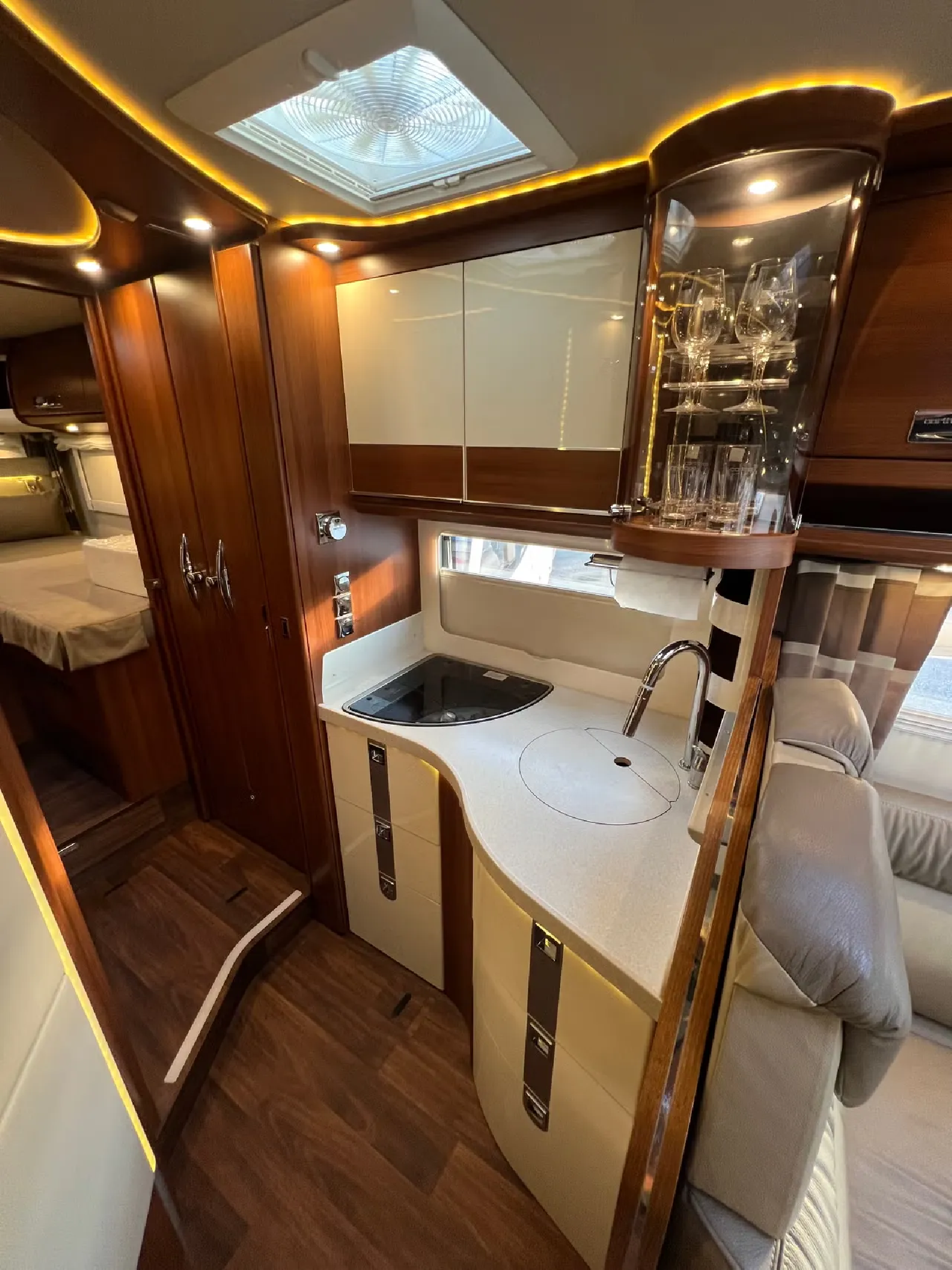 Carthago E-LINE I 51 YACHTING