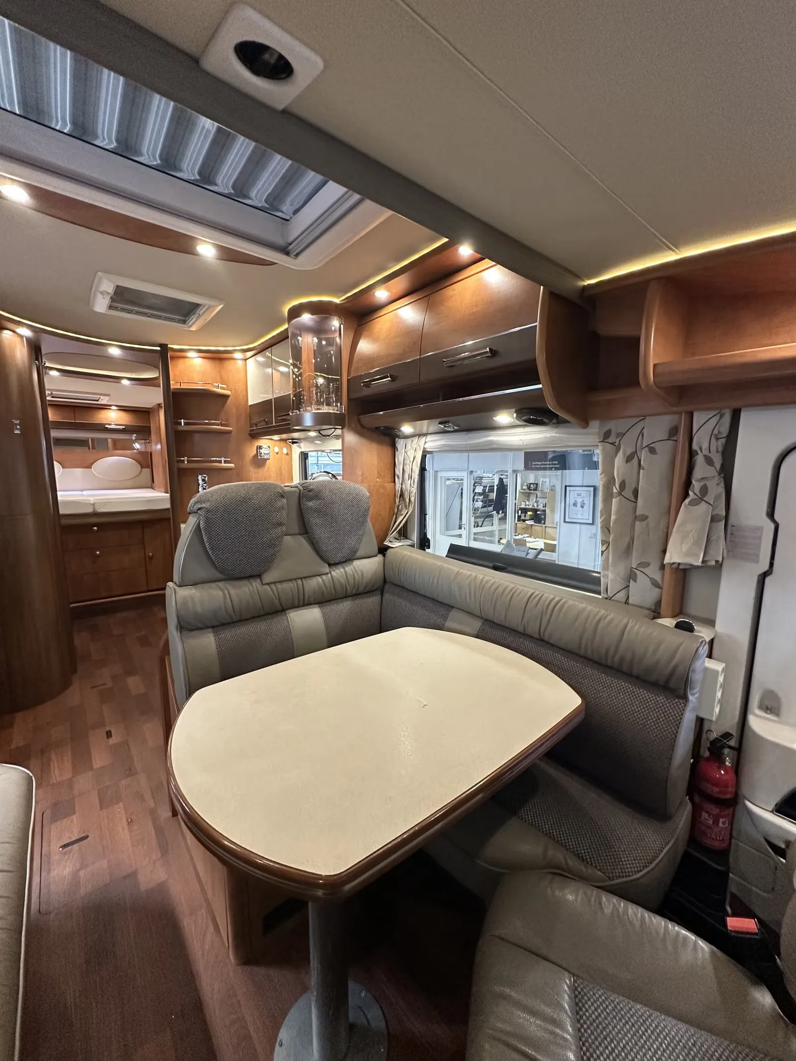 Carthago CHIC C-LINE XL 5.8