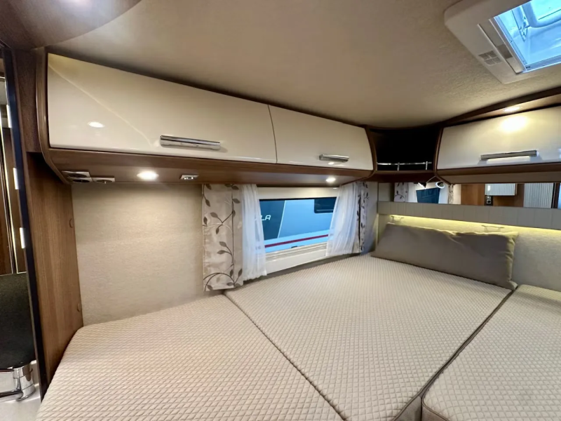 Carthago C - TOURS EN 144 LE