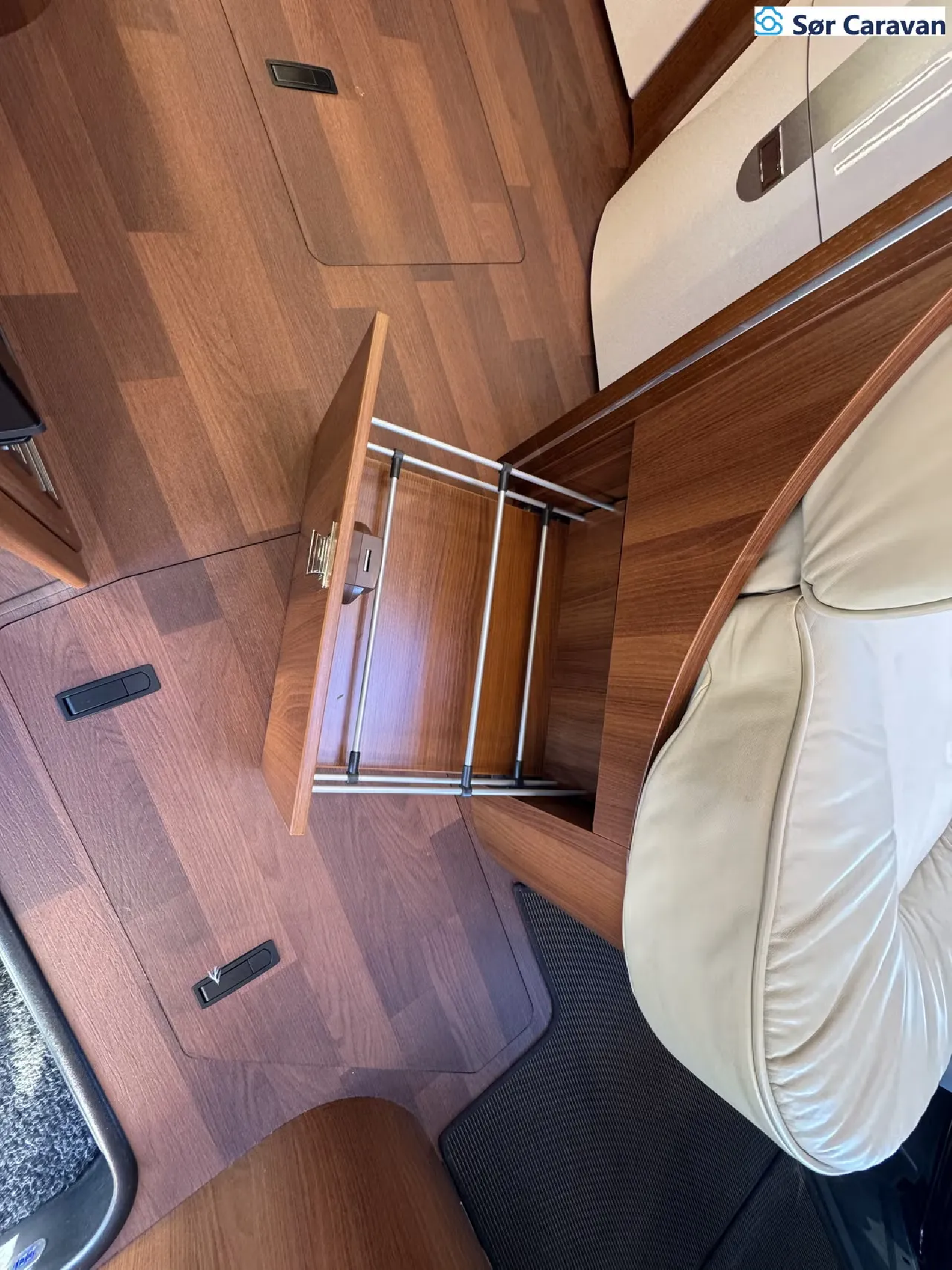 Carthago Chic C-line I 4.9 LE