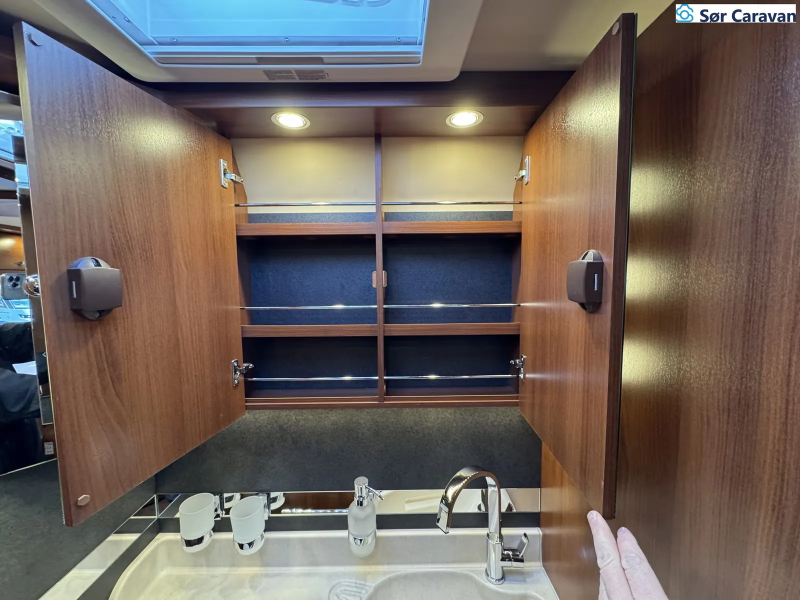 Carthago Chic C-line I 4.9 LE