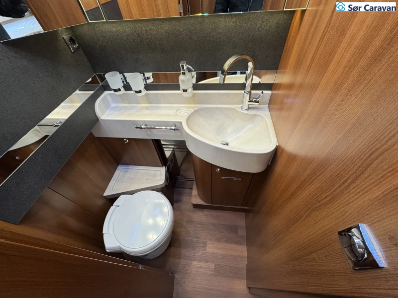 Carthago Chic C-line I 4.9 LE