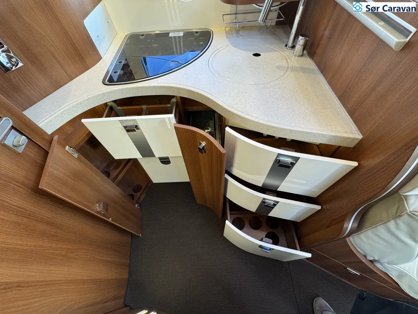 Carthago Chic C-line I 4.9 LE