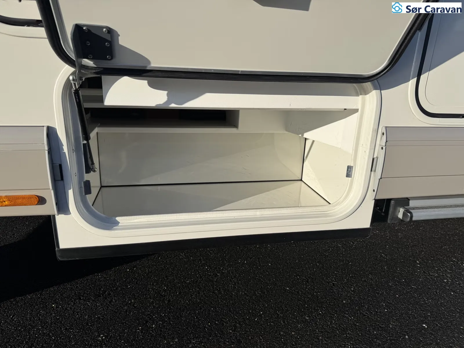 Carthago Chic C-line I 4.9 LE