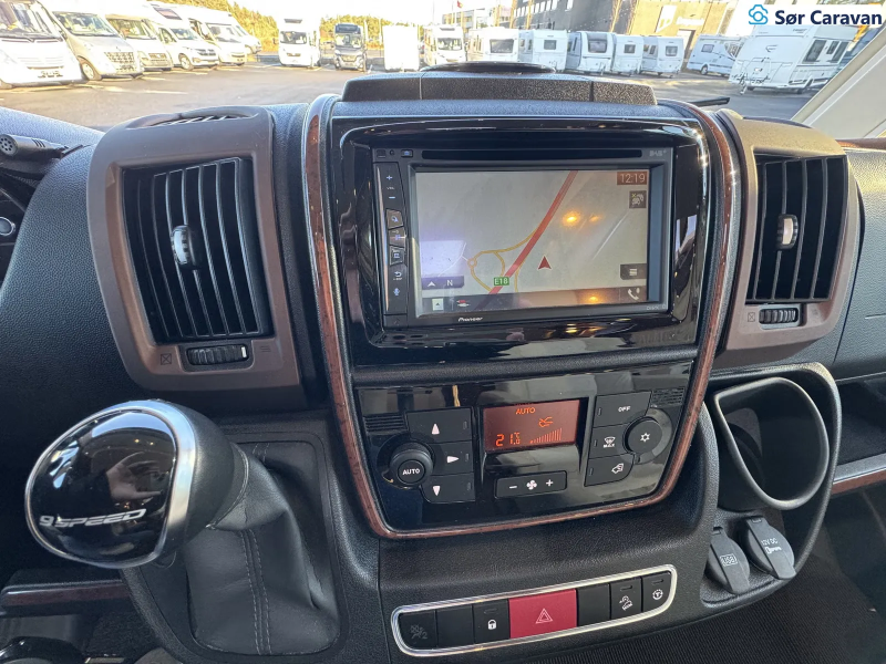 Carthago Chic C-line I 4.9 LE