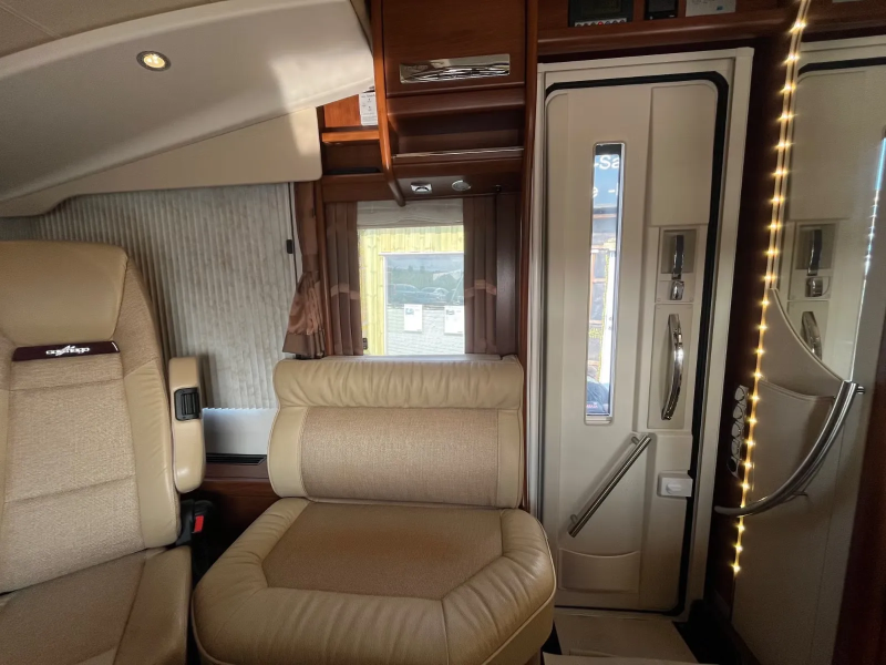 Carthago Chic E-Line I 50