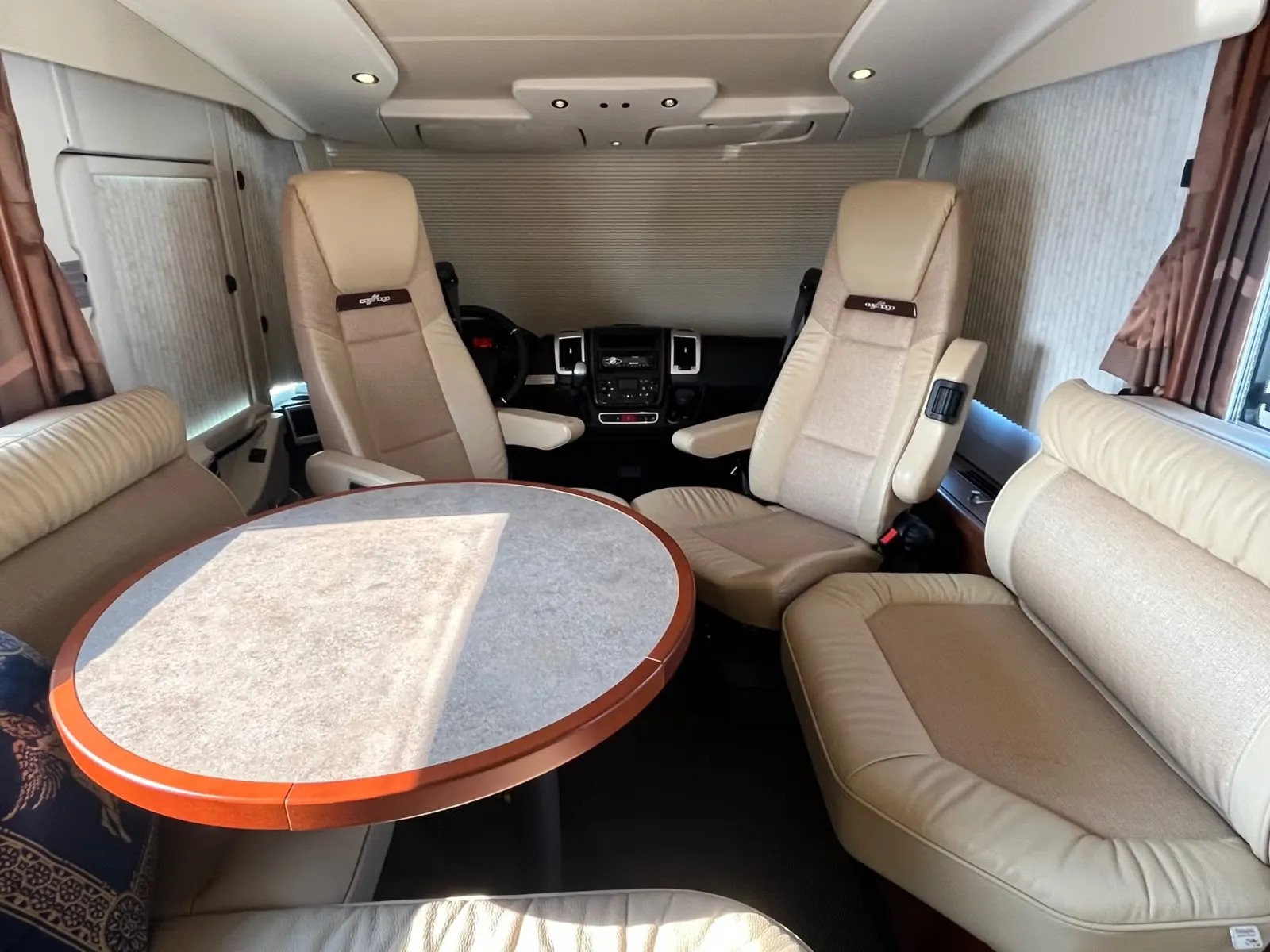 Carthago Chic E-Line I 50