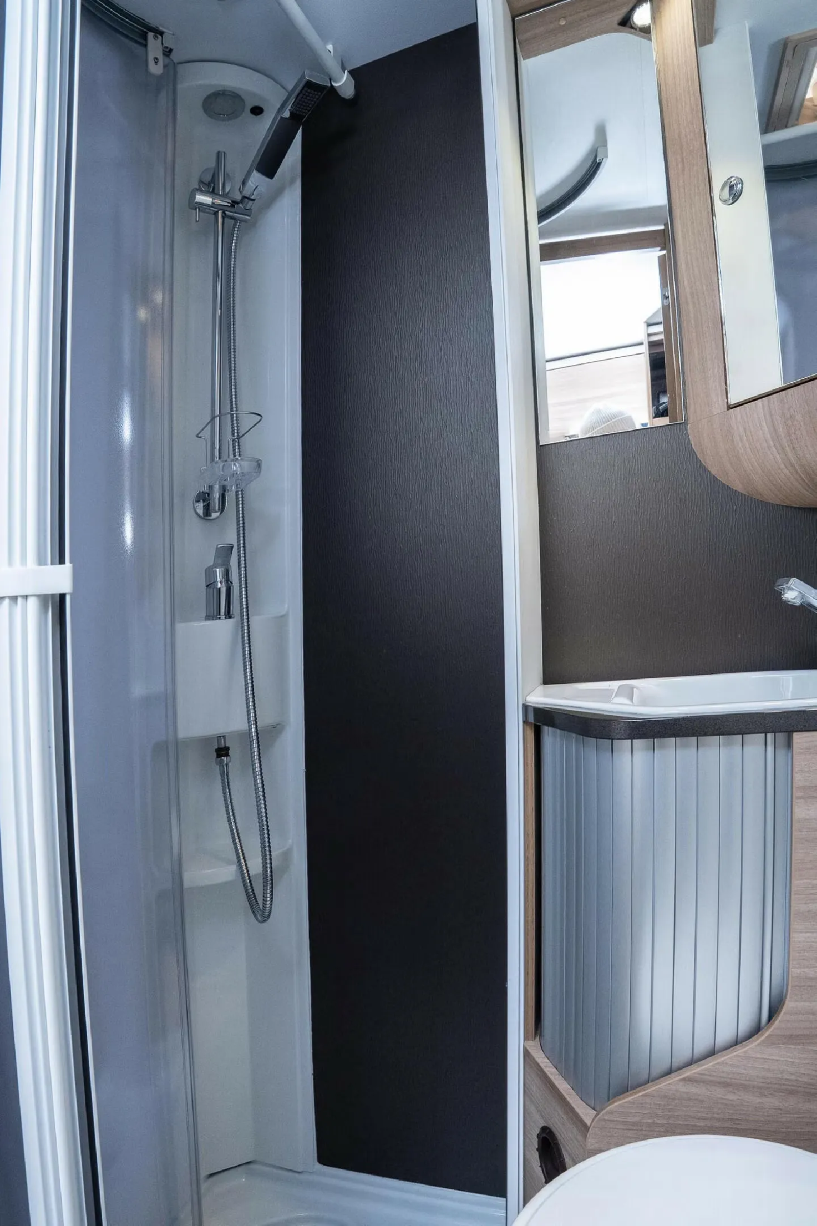 Adria Sonic I 600 SL