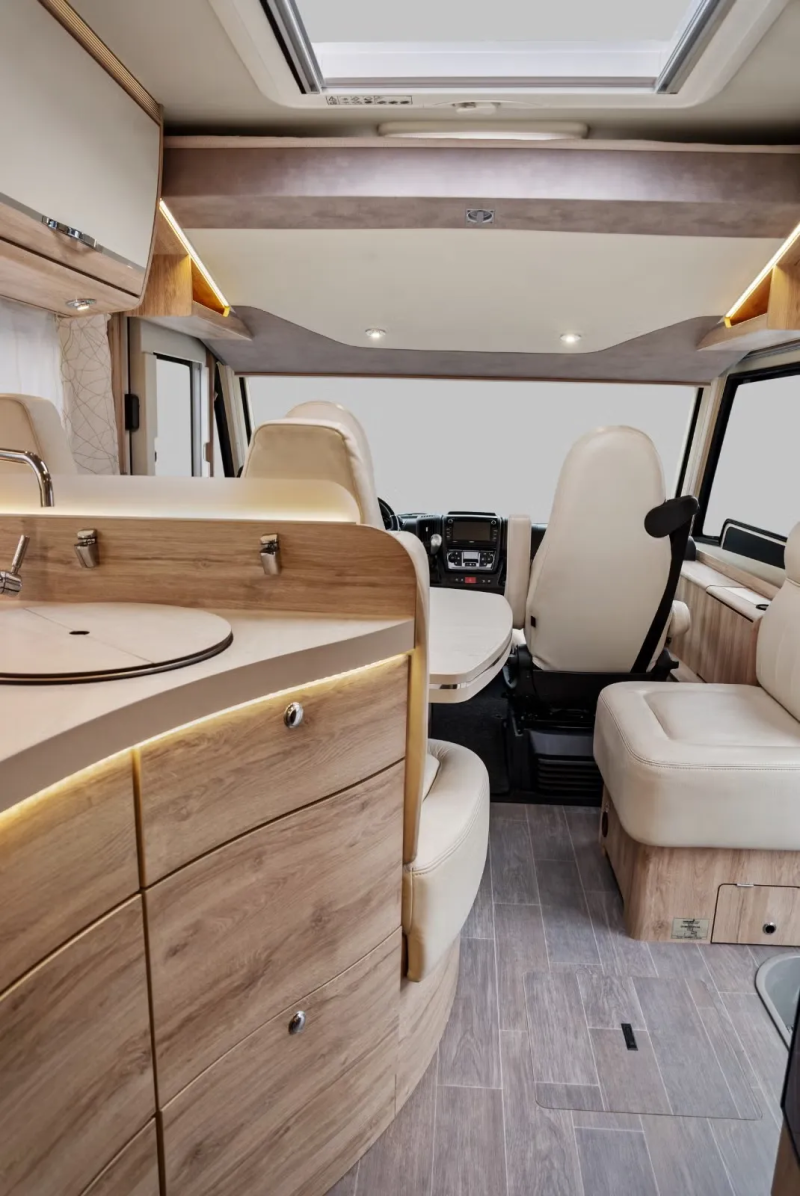 Eura Mobil IL 720 QB