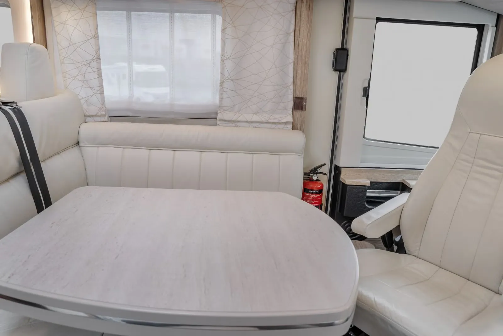 Eura Mobil IL 720 QB