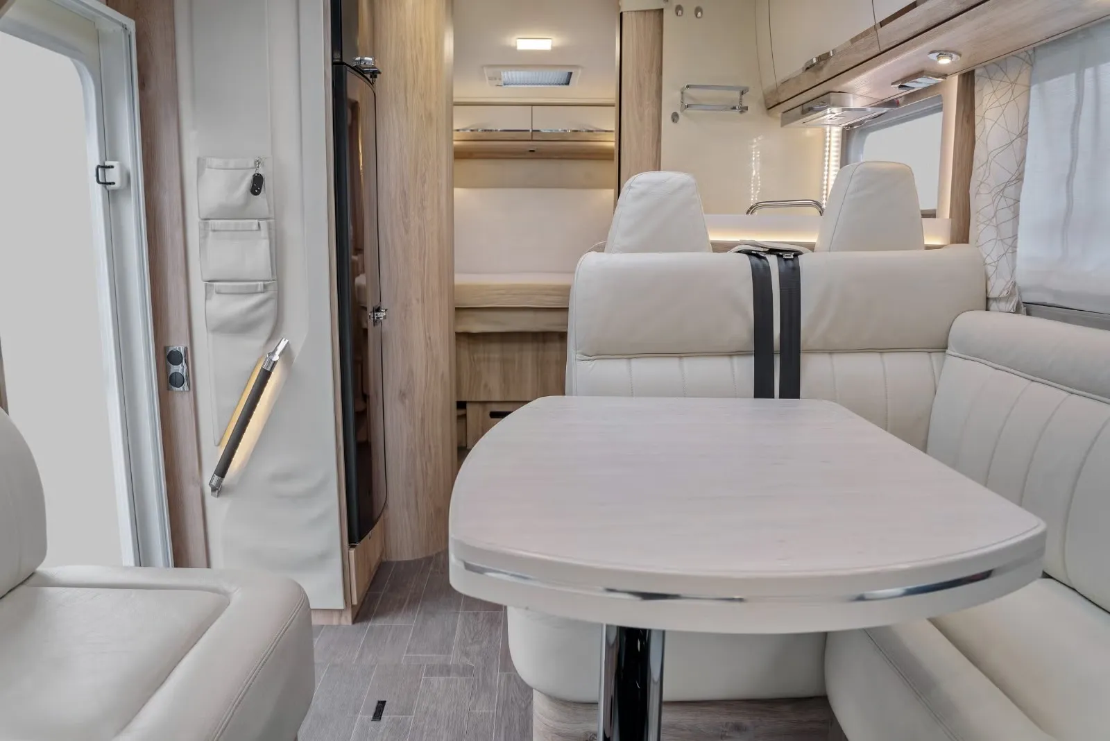 Eura Mobil IL 720 QB