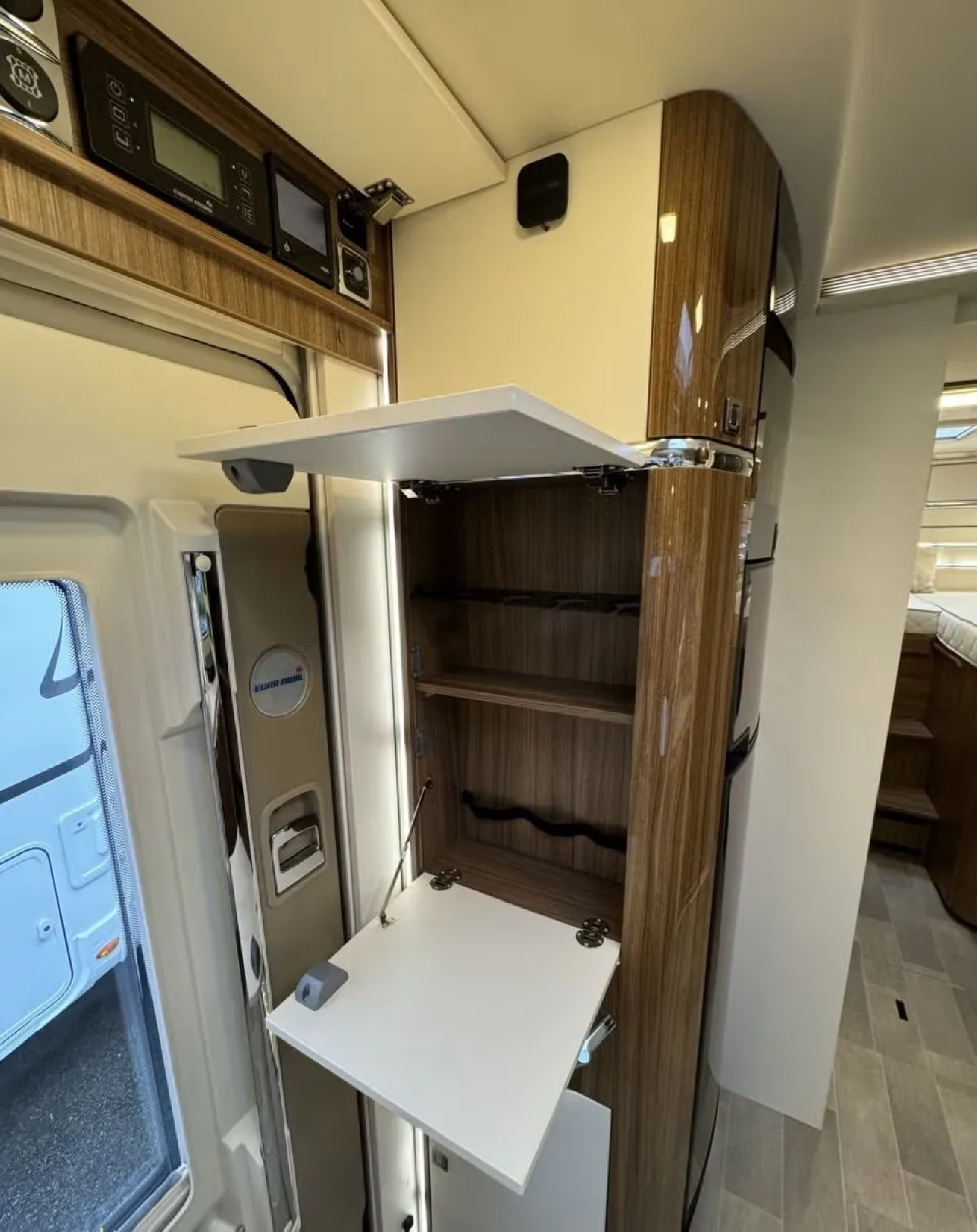 Eura Mobil INTEGRA 760EB