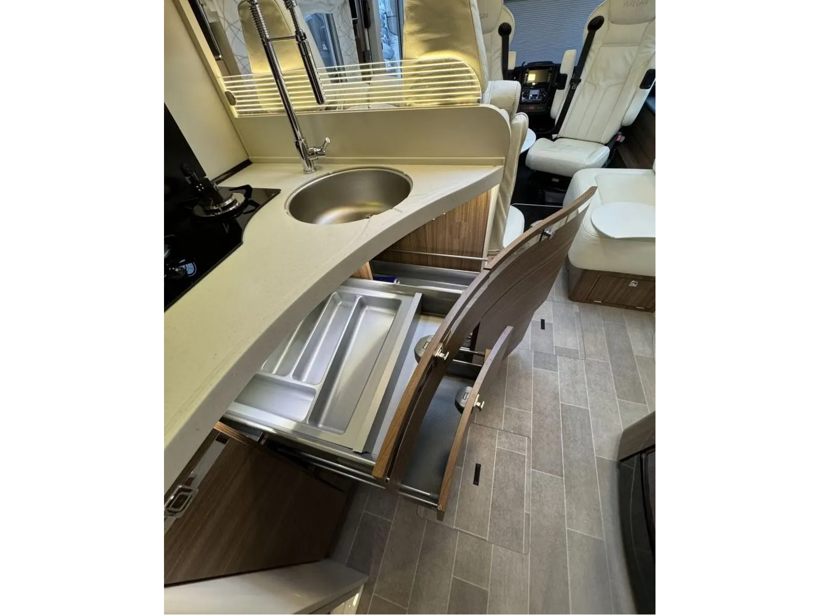 Eura Mobil INTEGRA 760EB