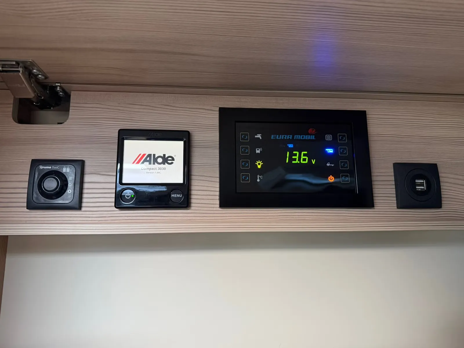 Eura Mobil Integra Line GT 726 EF