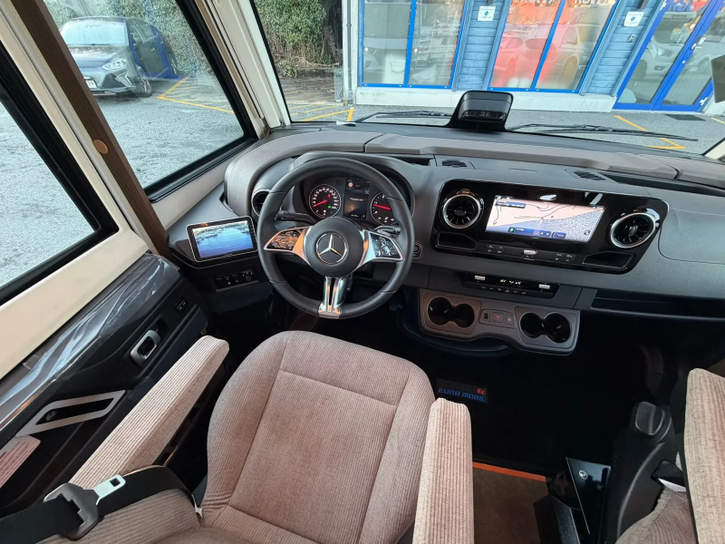 Eura Mobil Integra Line GT 726 EF