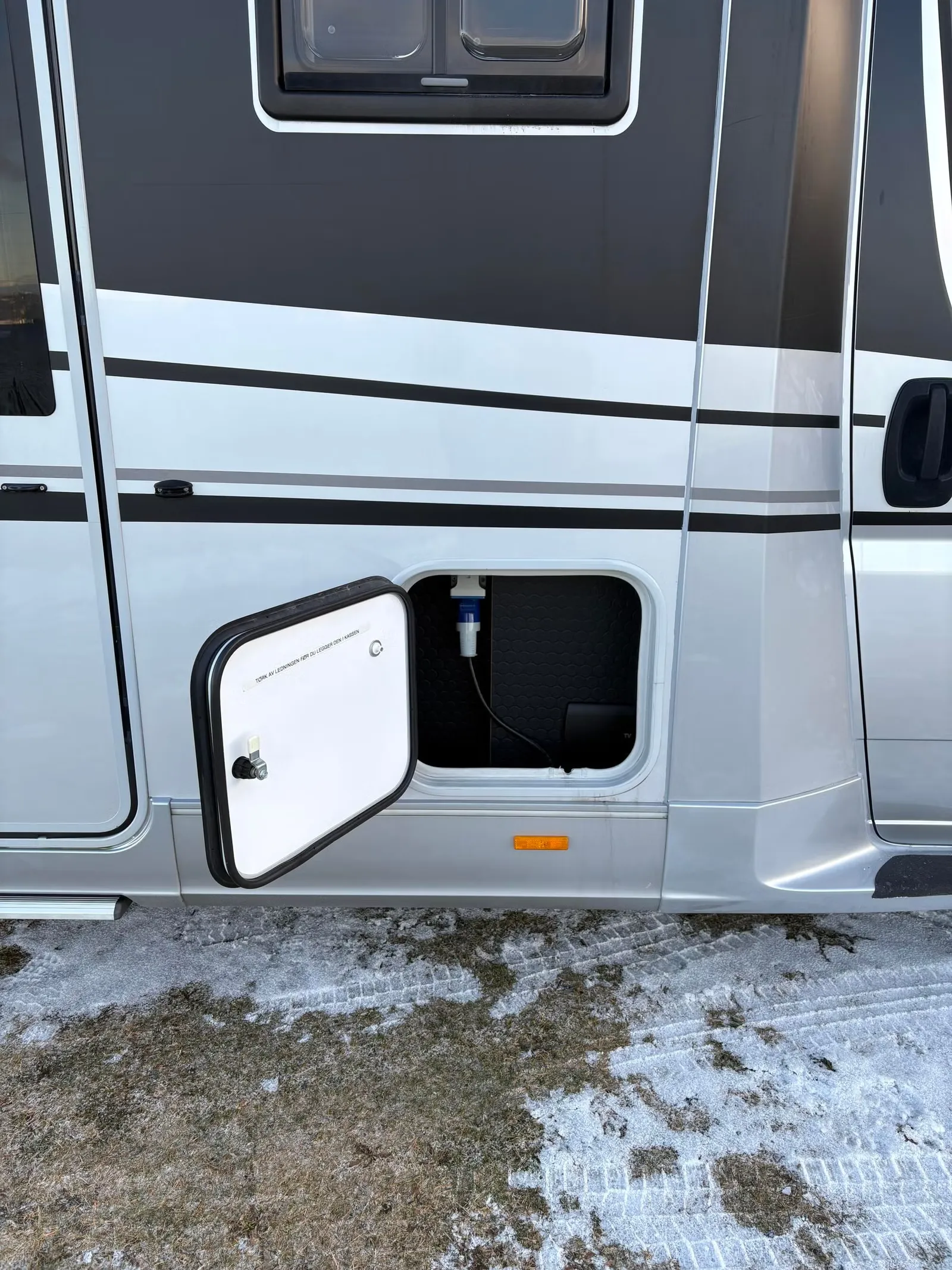 Adria Coral Supreme 670 DL Alde