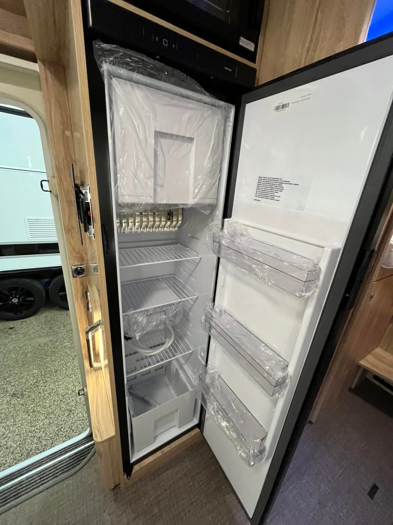 Eura Mobil IL 720 EF