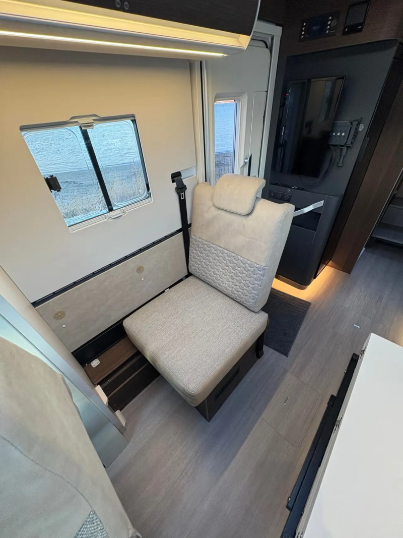 Adria Coral Supreme 670 DL Alde