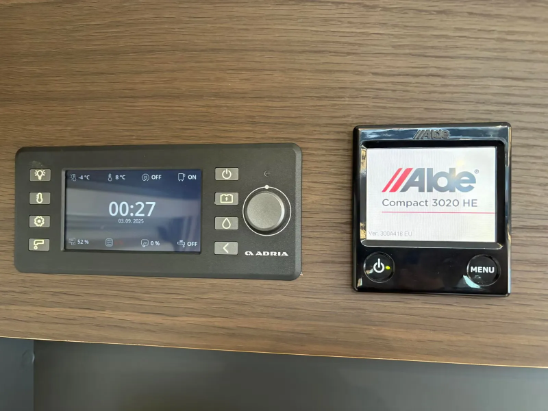 Adria Coral Supreme 670 DL Alde