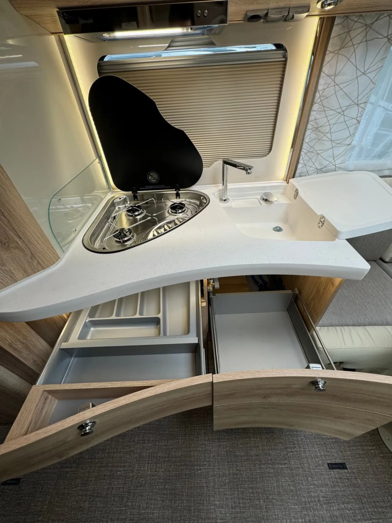 Eura Mobil Integra Line 720 EF