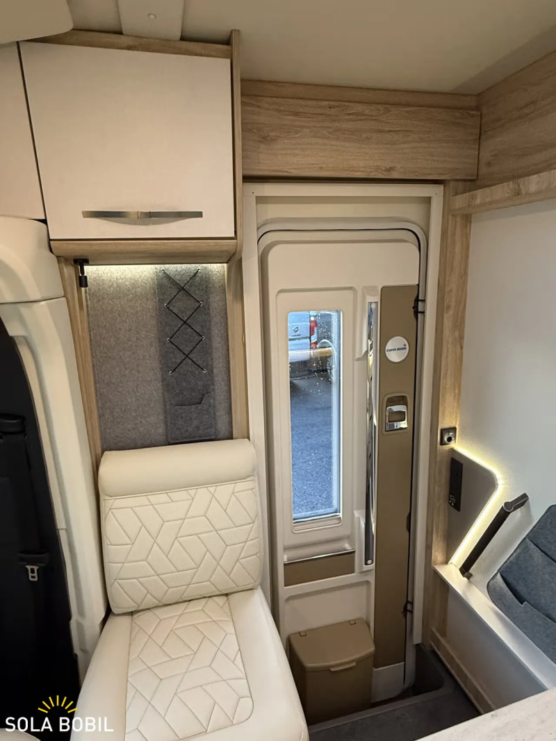 Eura Mobile Xtura 686 EF