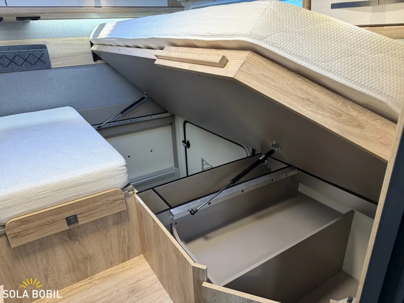 Eura Mobile Xtura 686 EF