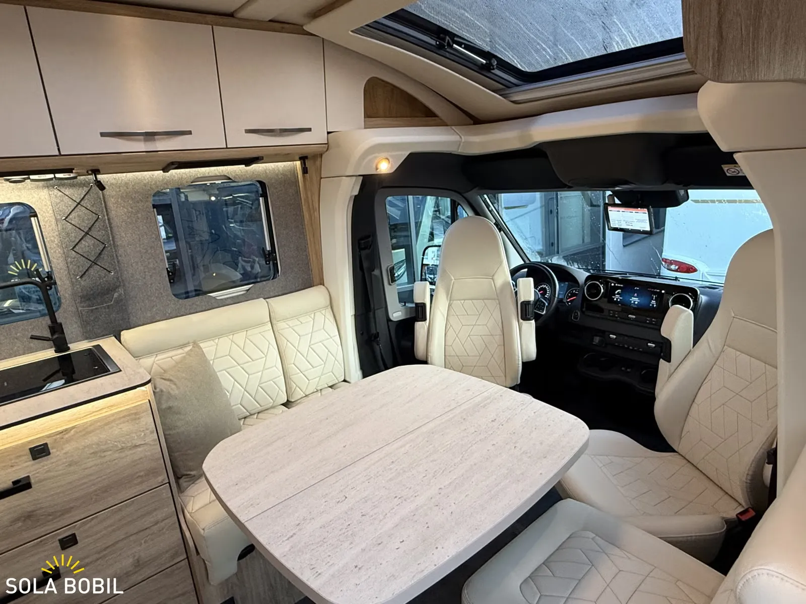 Eura Mobile Xtura 686 EF