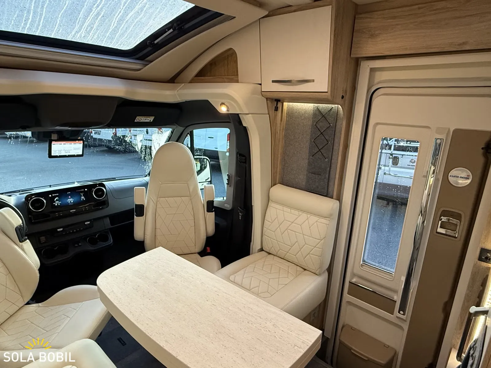 Eura Mobile Xtura 686 EF