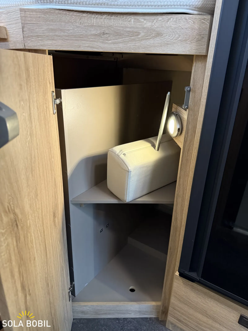 Eura Mobile Xtura 686 EF