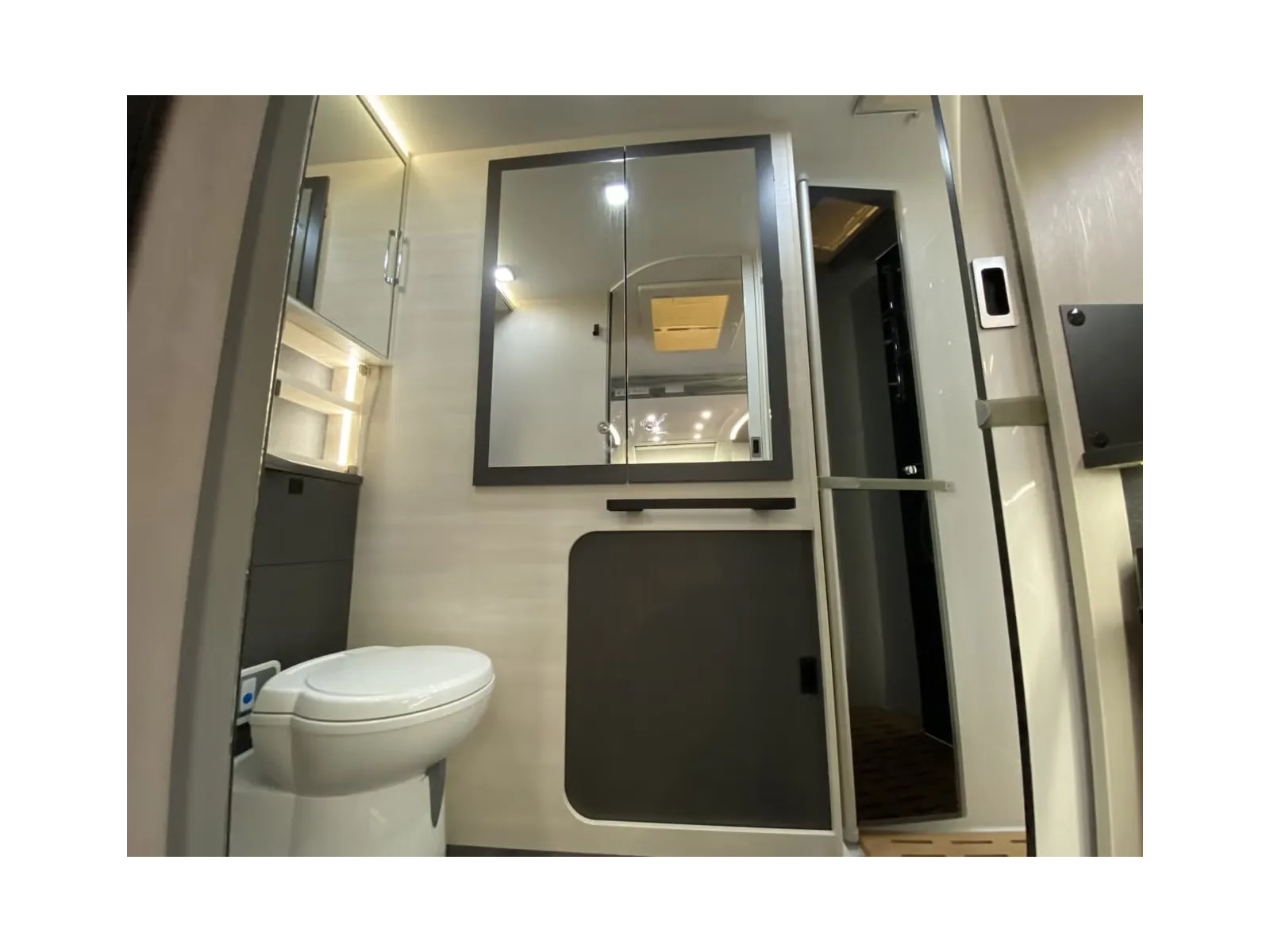 Challenger GRAPHITE 260 PREMIUM