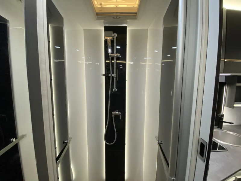 Challenger GRAPHITE 260 PREMIUM