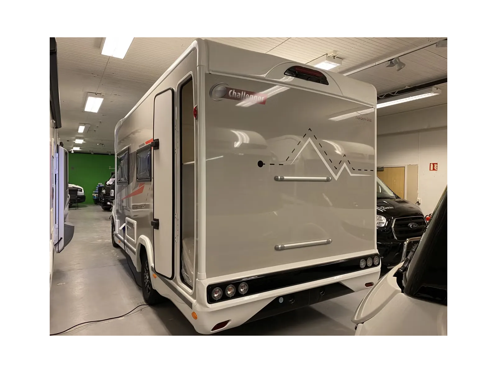 Challenger GRAPHITE 260 PREMIUM