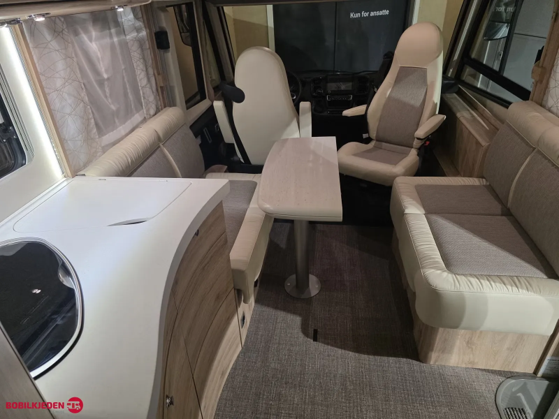 Eura Mobil Integra Line 720 QF