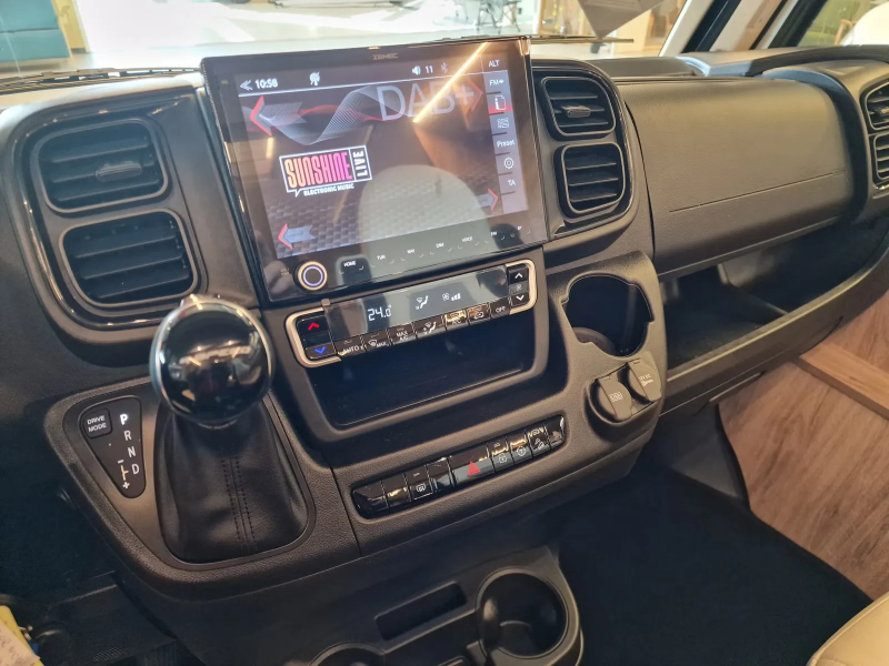 Eura Mobil Integra Line 720 QF