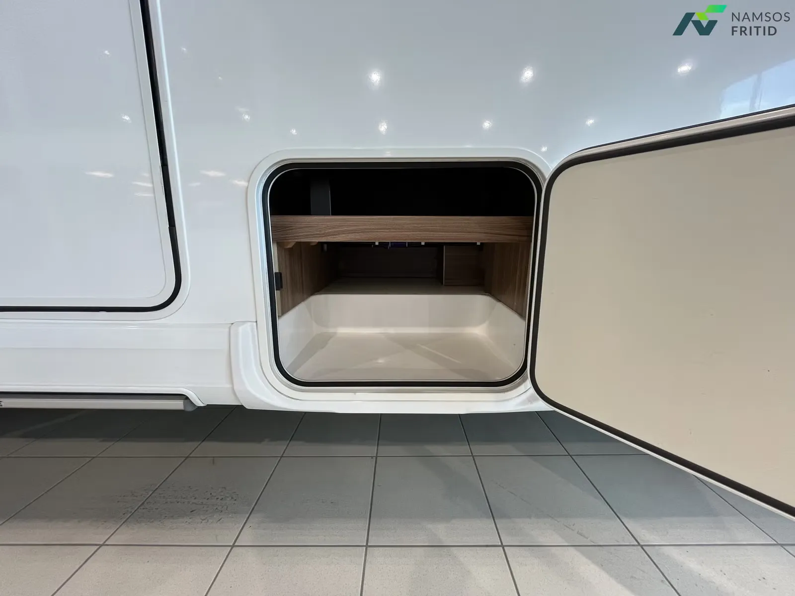 Eura Mobil Integra 890 QB