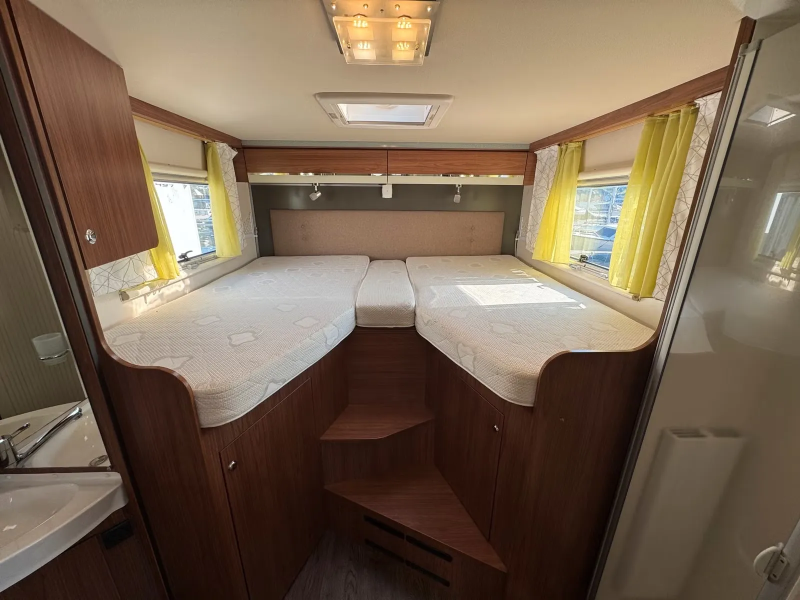 Eura Mobil IL 720 EB