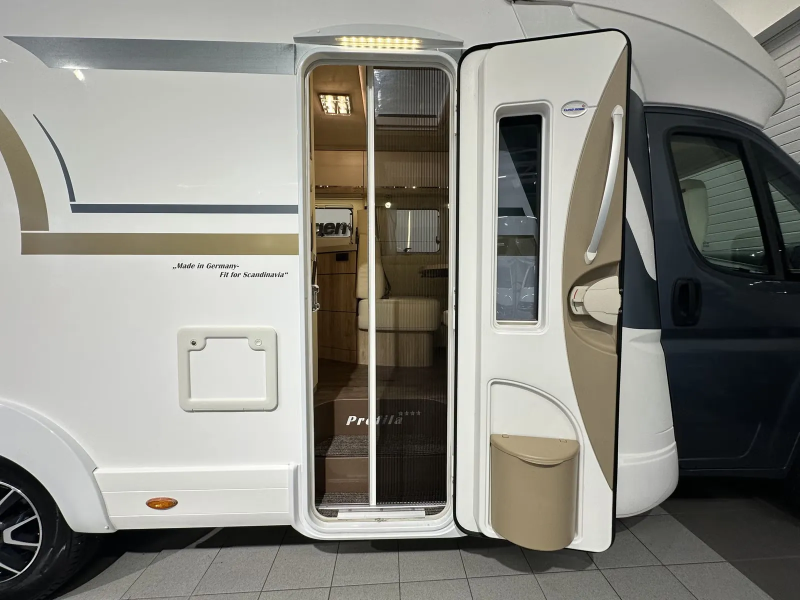 Eura Mobil Profila PT 695 EB