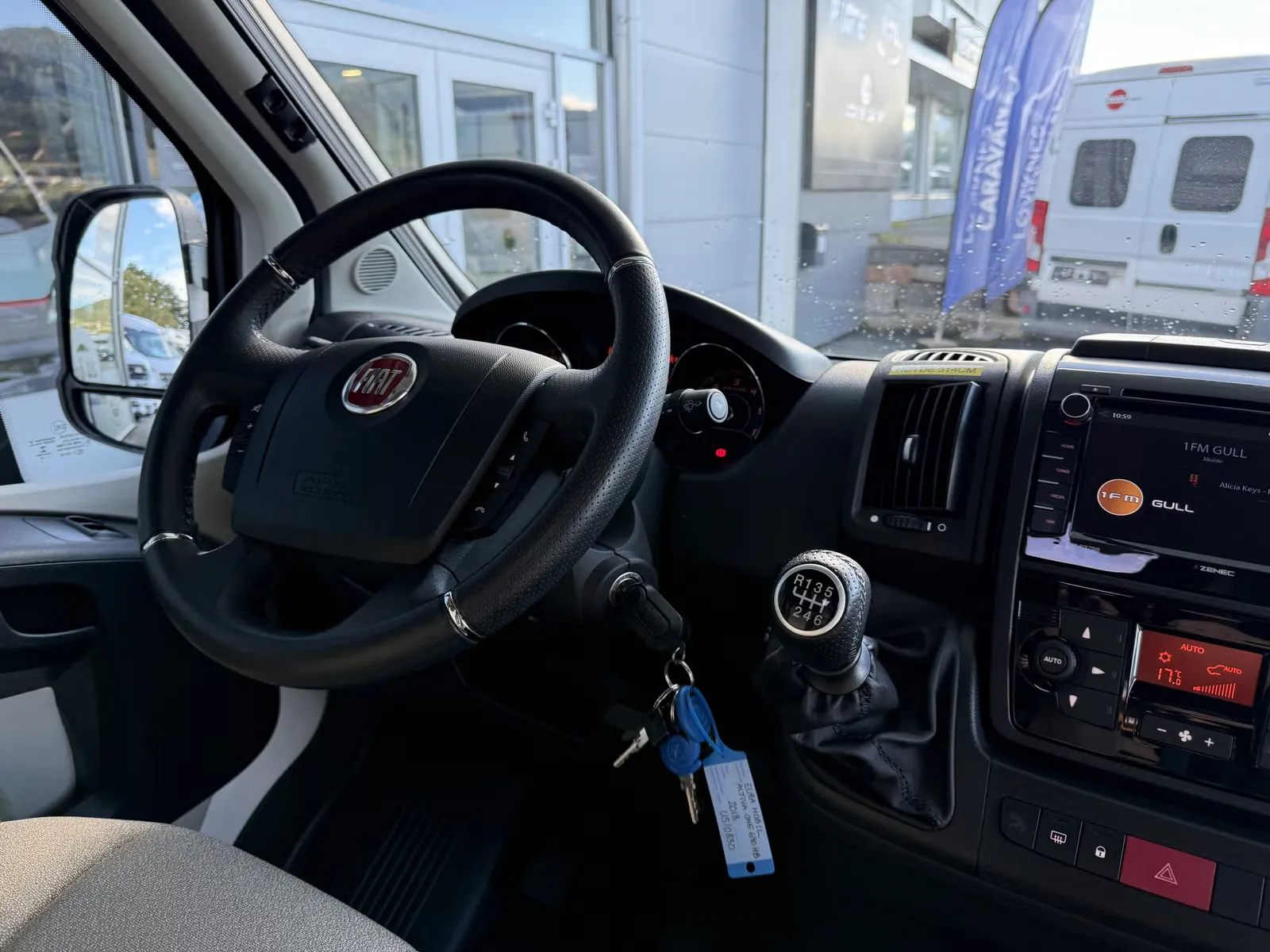 Eura Mobil Activa one 690 hb