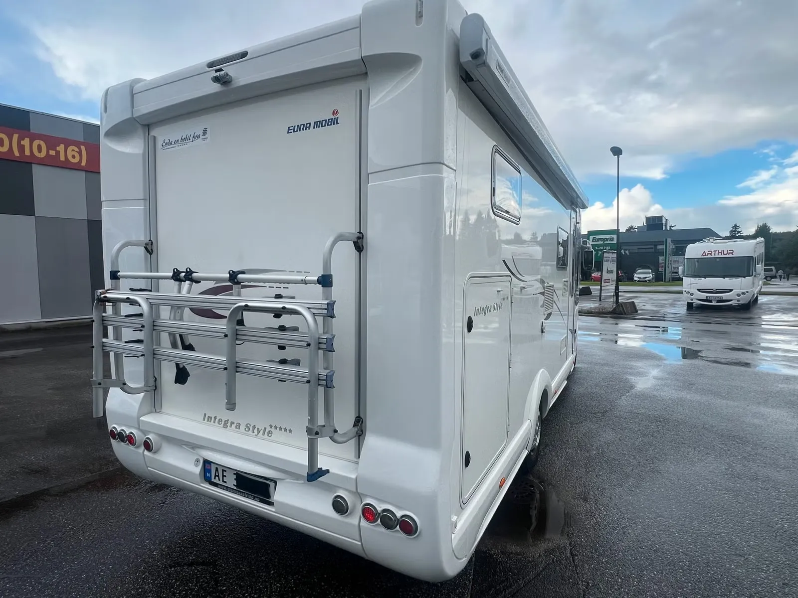 Eura Mobil INTERGRA LINE IS 700 EB