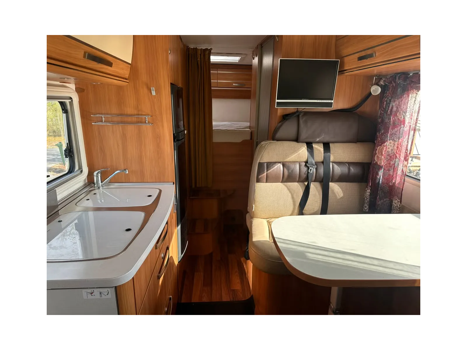 Hymer EX644
