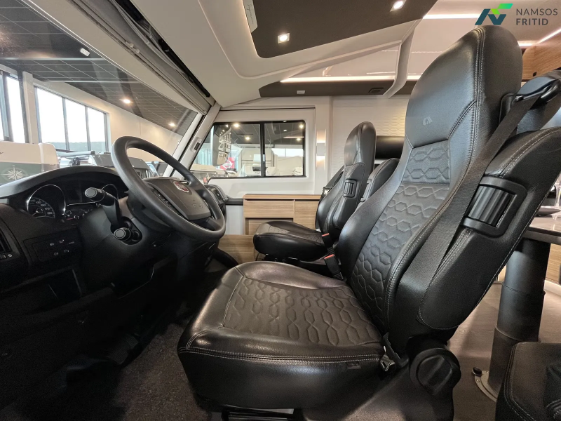 Adria Sonic Supreme 810 SC