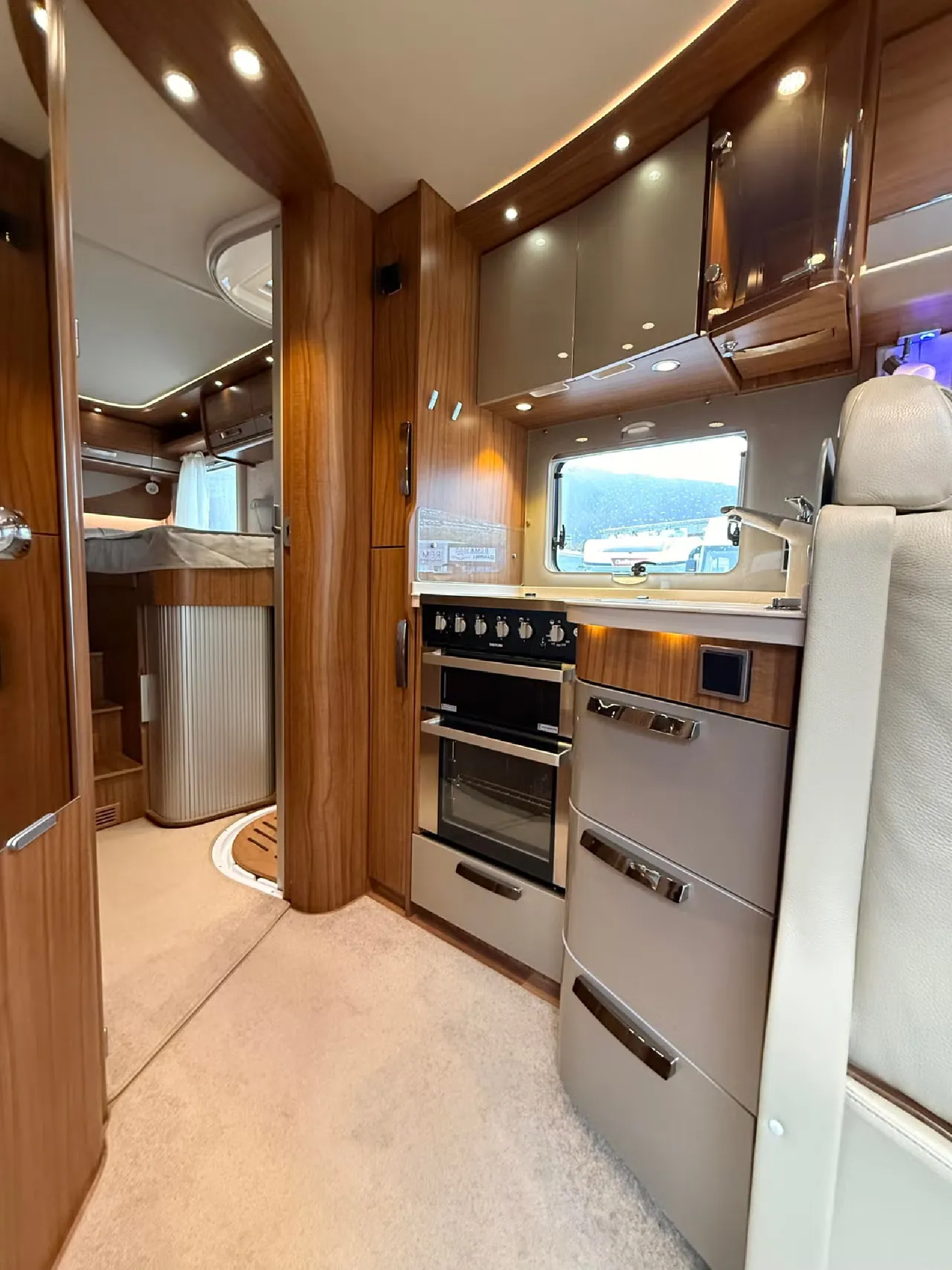 Hymer B Premiumline 704