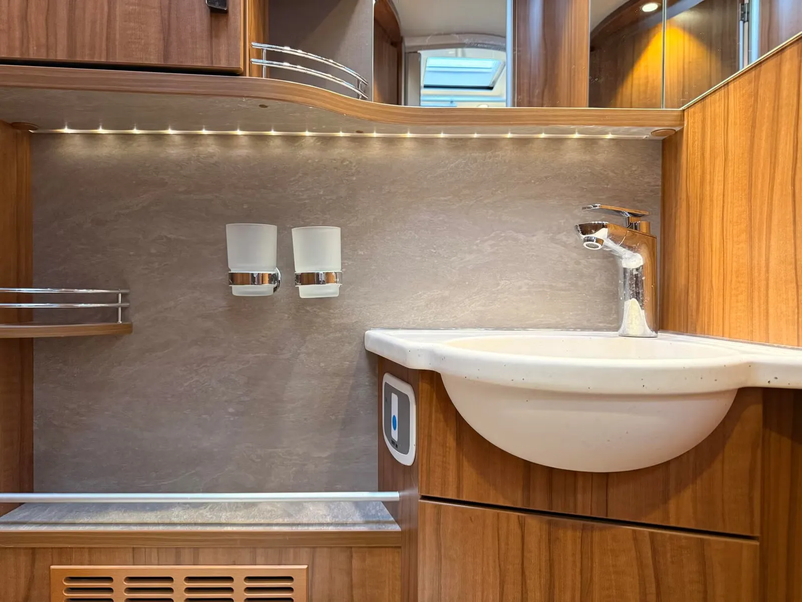 Hymer B Premiumline 704