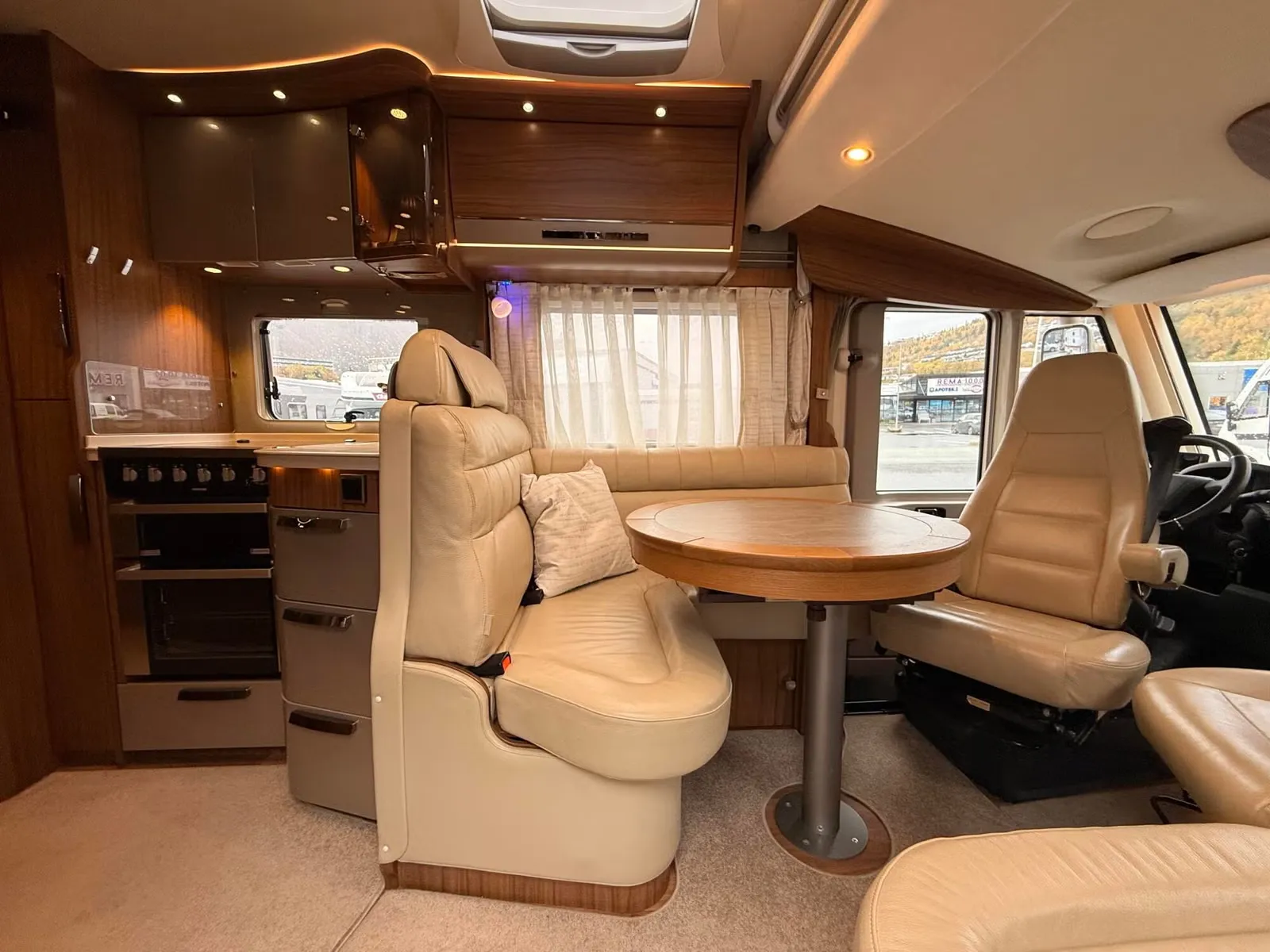 Hymer B Premiumline 704