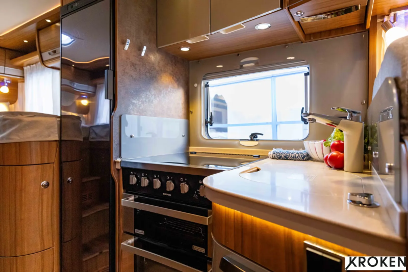 Hymer B 588 PL