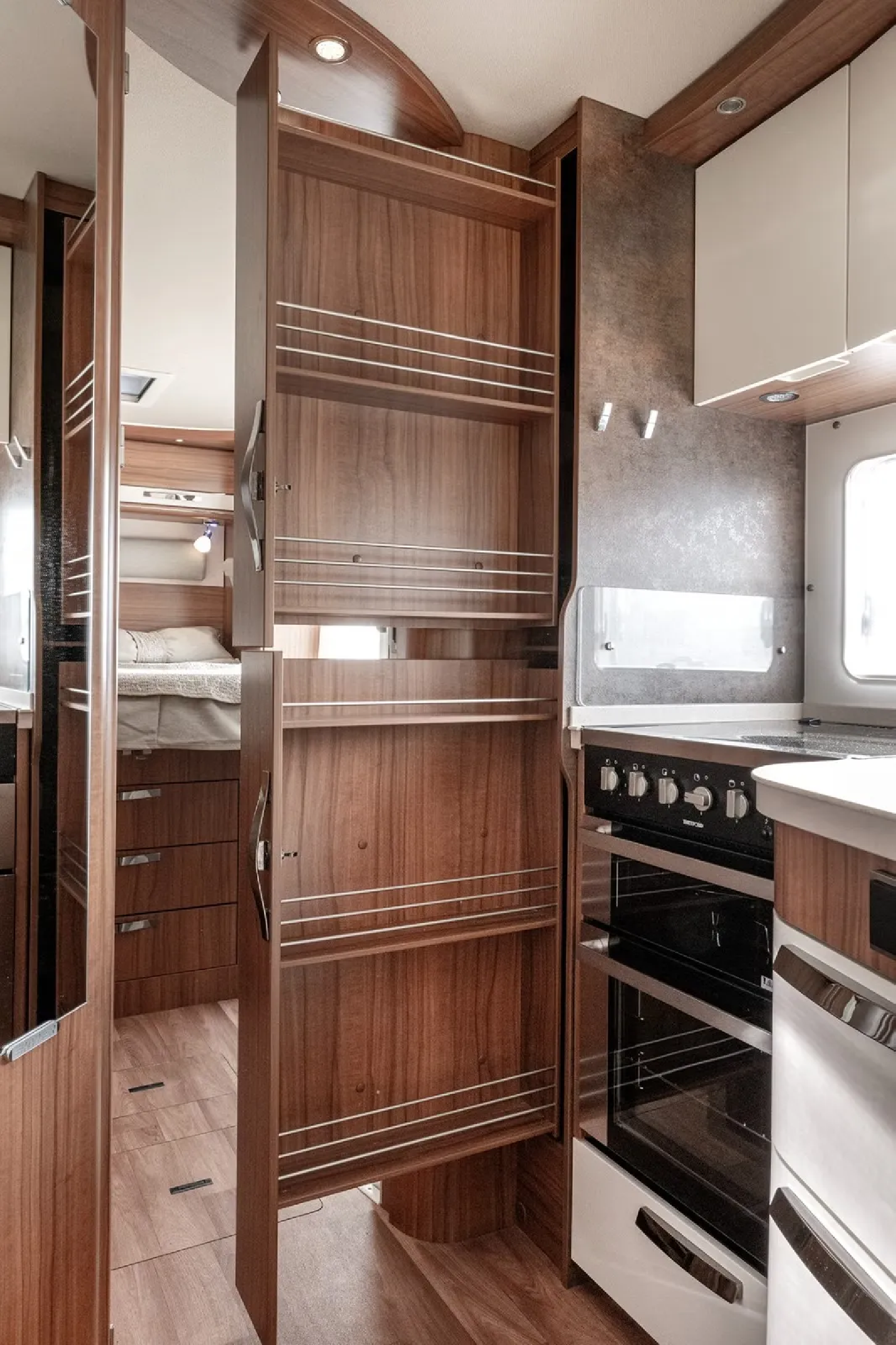 Hymer B 708 PL