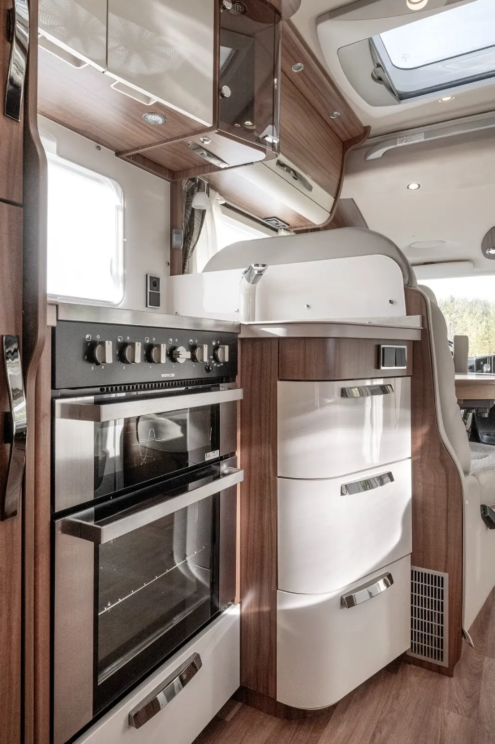 Hymer B 708 PL