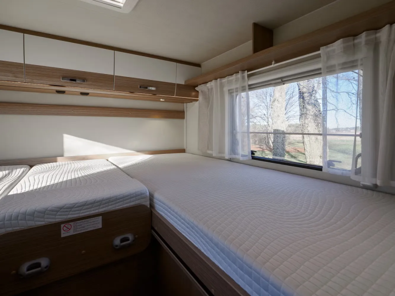 Carado T 447 Émotion