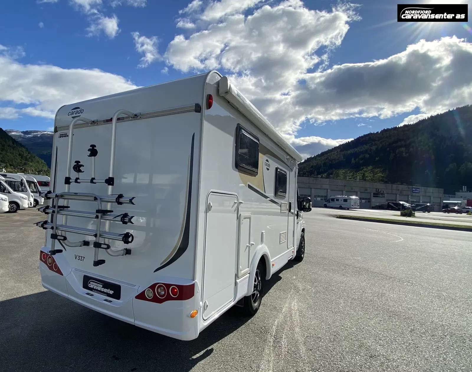 Carado V337